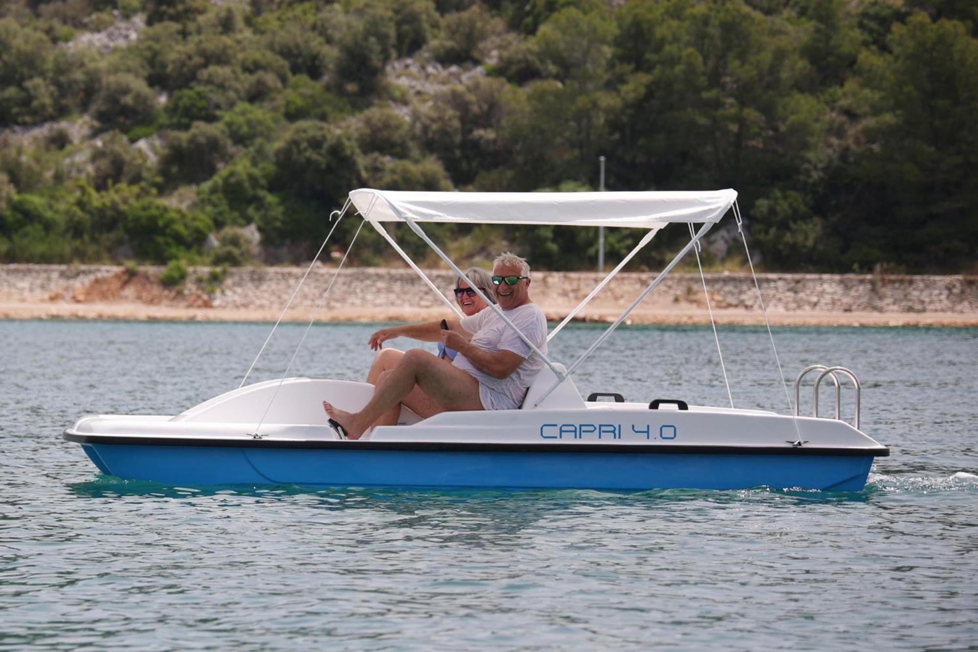 Mobilheim Andrea Wunderschoene Ferienwohnung Direkt Am Meer Jezera Exterior foto